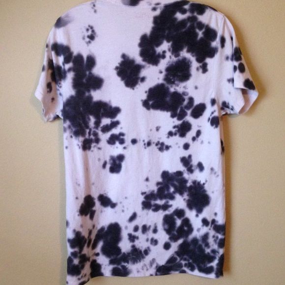 Pac-Man Officially-Licensed Tee Short Sleeve Small - Picture 2 of 6